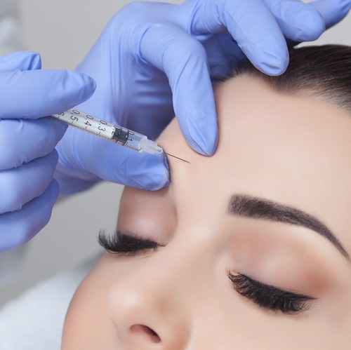 Botox Faltenunterspritzung Berlin Hohenschönhausen - P4 Die Zahnärzte